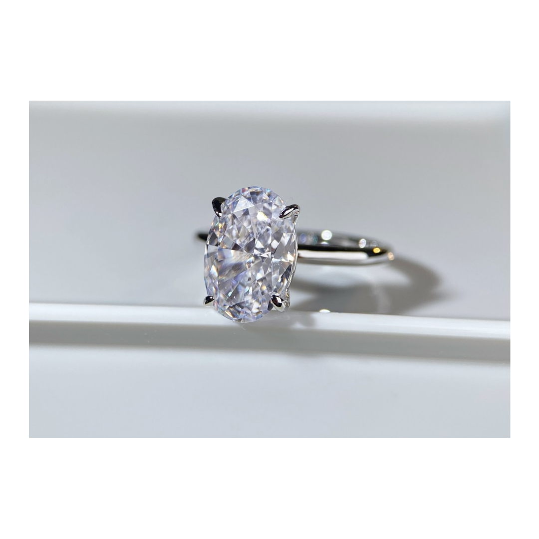 Heong Statement Ring, Oval cut, White, Sterling Silver